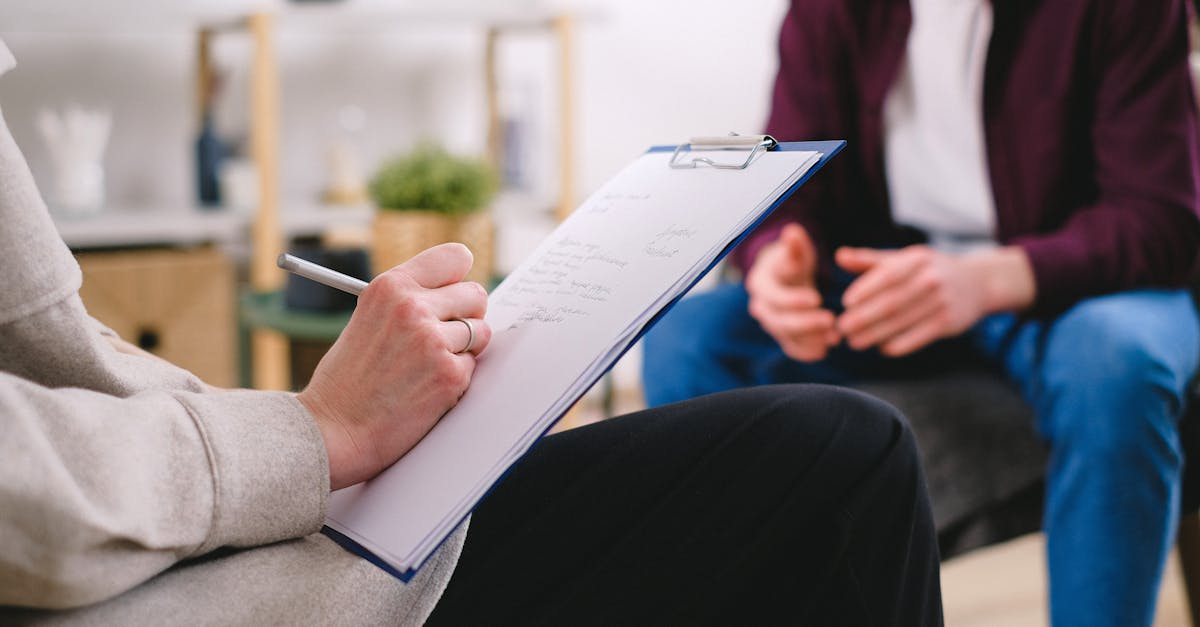 découvrez l'art du dialogue, un outil puissant pour favoriser la communication, renforcer les relations et résoudre les conflits. apprenez à engager des échanges authentiques et constructifs qui enrichissent vos interactions personnelles et professionnelles.