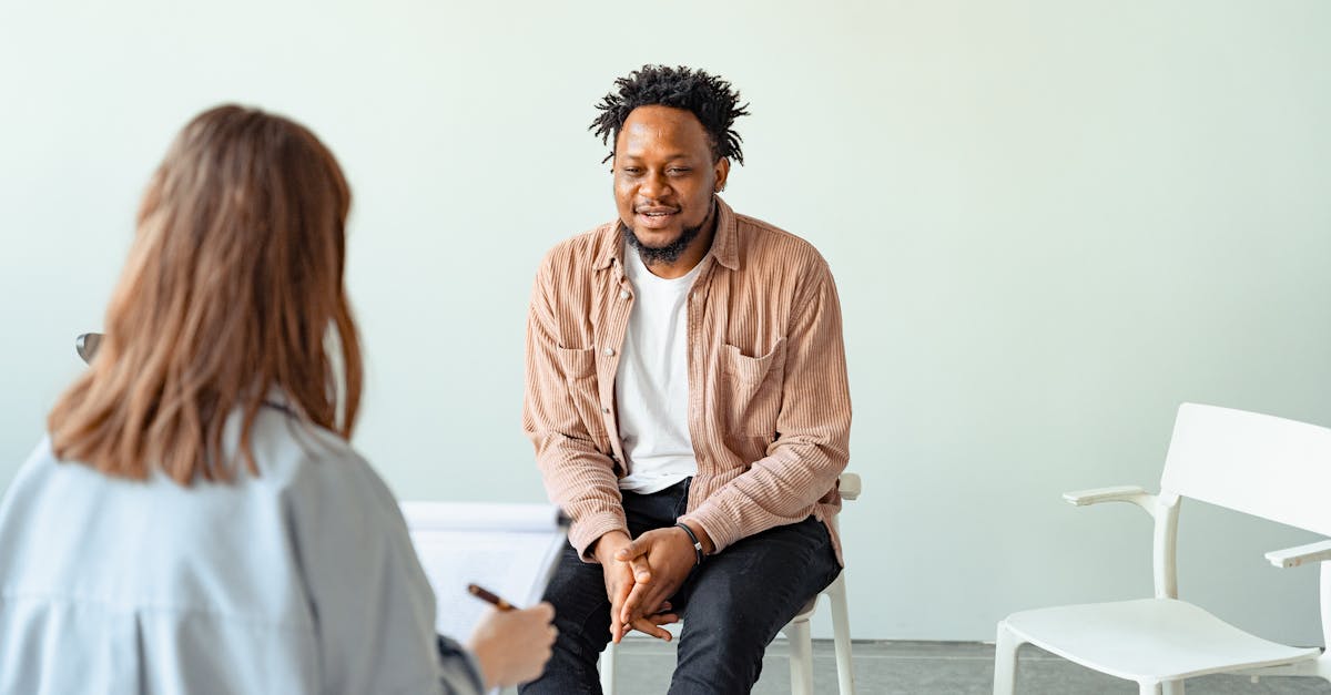 découvrez l'art du dialogue : une exploration des échanges verbaux et des conversations qui enrichissent nos interactions. apprenez à communiquer efficacement et à créer des liens sincères à travers des dialogues captivants.