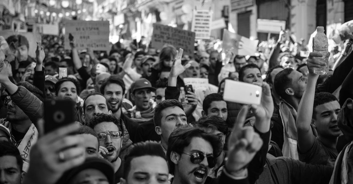 découvrez l'importance de l'awareness dans le développement personnel et professionnel : conseils, stratégies et outils pour renforcer votre conscience de soi et améliorer vos actions au quotidien.