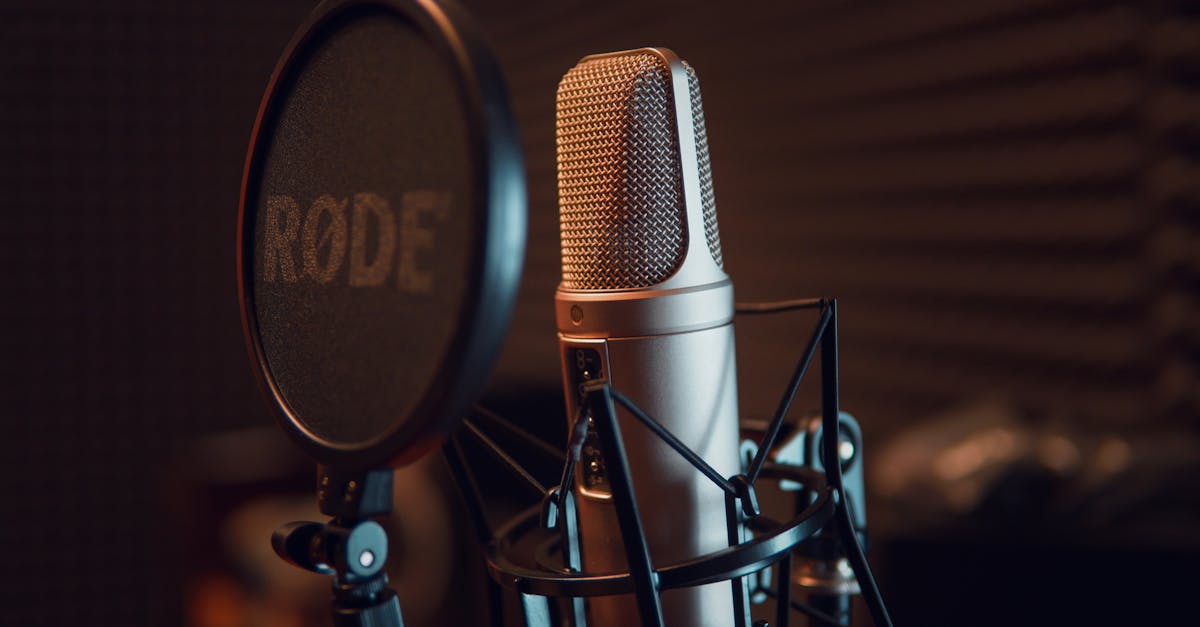 découvrez l'univers de la voix : techniques, conseils et innovations pour mieux comprendre, utiliser et développer votre voix, que ce soit pour chanter, parler en public ou communiquer efficacement.